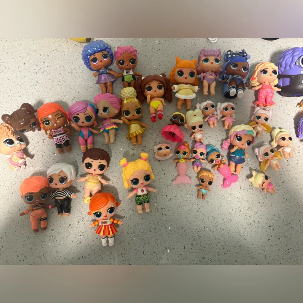 Colorful Doll Collection - Picture 2 of 4